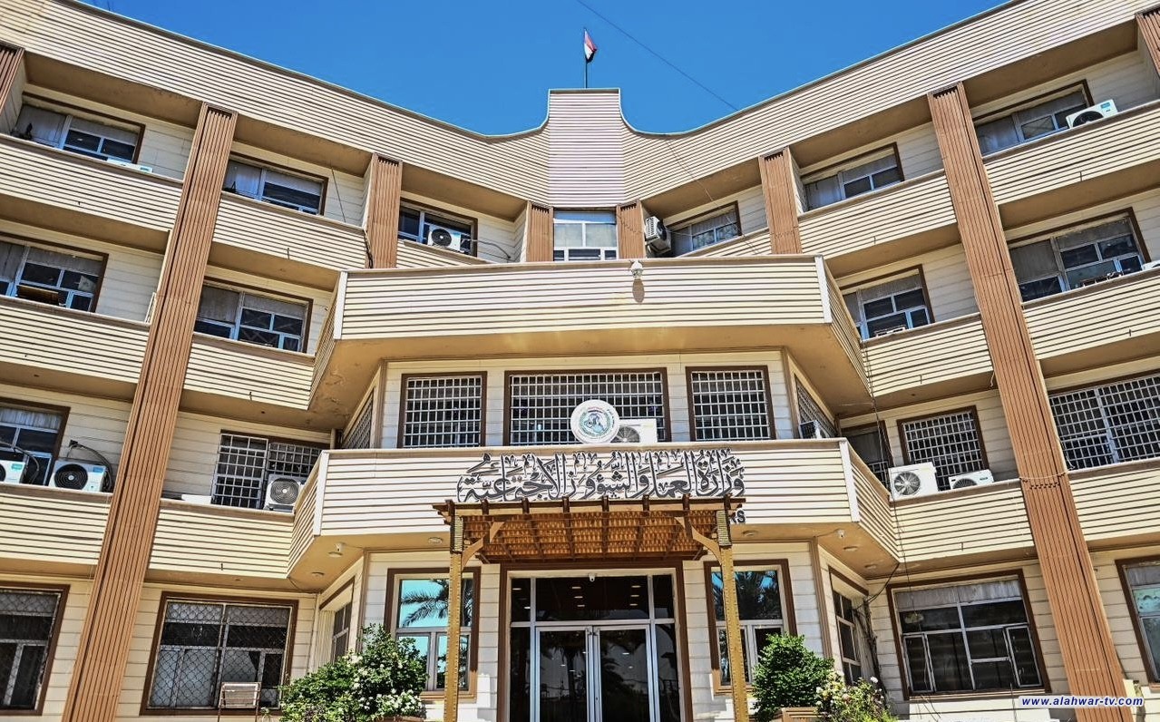 العمل تطلق دفعة الإعانة الاجتماعية لشهر أيلول