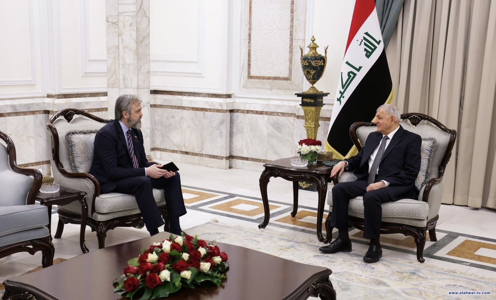 رئيس الجمهورية يؤكد على أهمية تطوير العلاقات مع صربيا