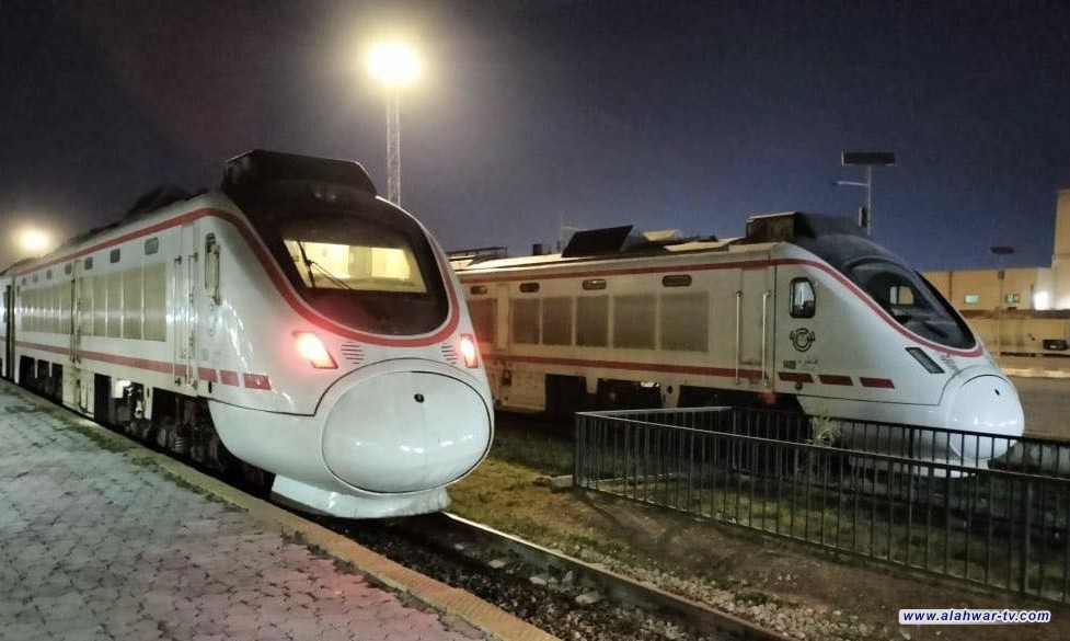 النقل تعلن تسيير 11 قطاراً لنقل زائري الإمام الكاظم (ع ) في ذكرى استشهاده