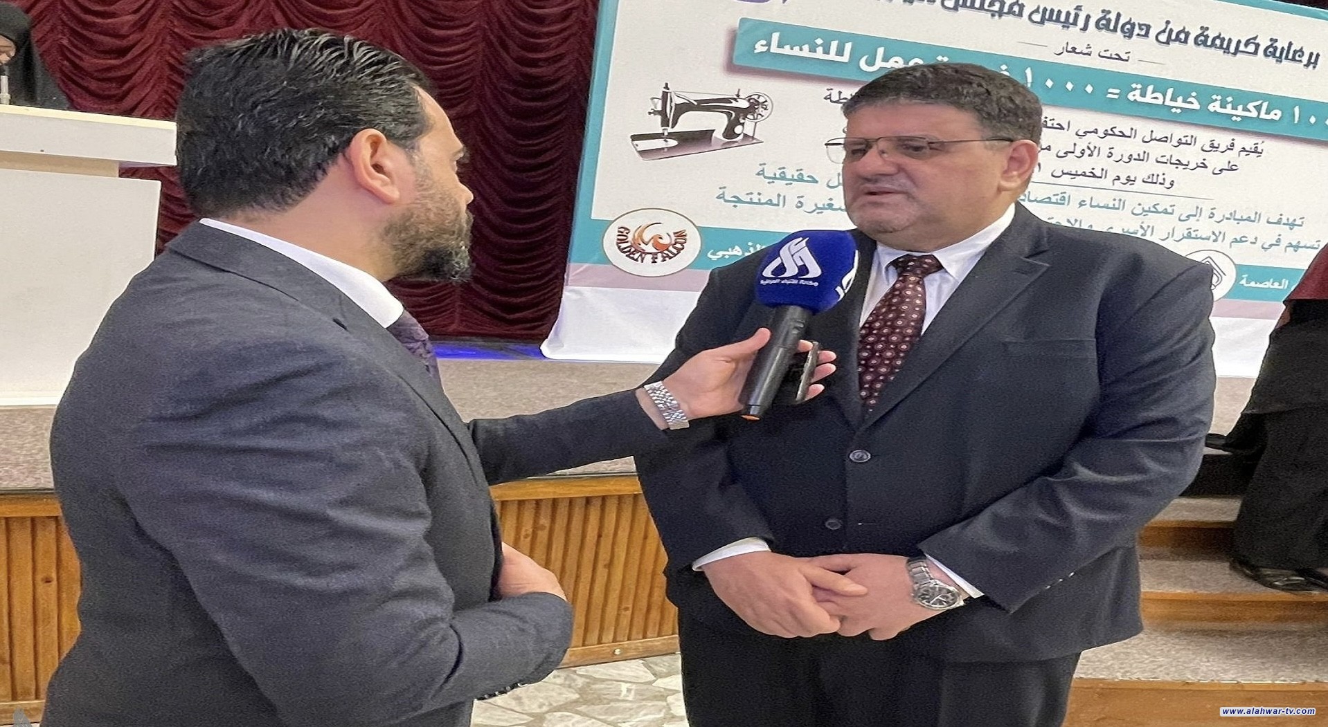 التواصل الحكومي: مبادرة لشمول الأسر الفقيرة بمنظومات الطاقة الشمسية مجاناً
