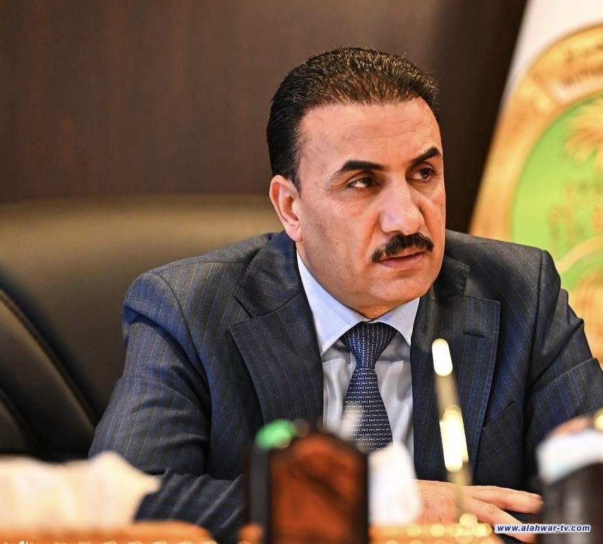 وزير التربية يوجّه بسحب هواتف مراقبي المركز الامتحاني خلال الامتحانات الوزارية