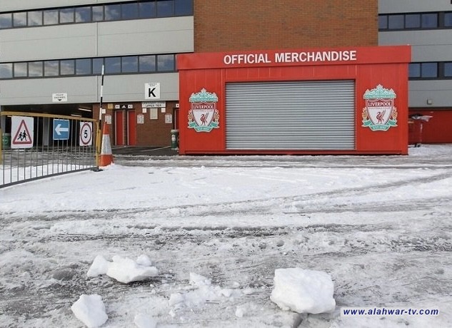 قمة ليفربول ومانشستر يونايتد مهددة بالتأجيل