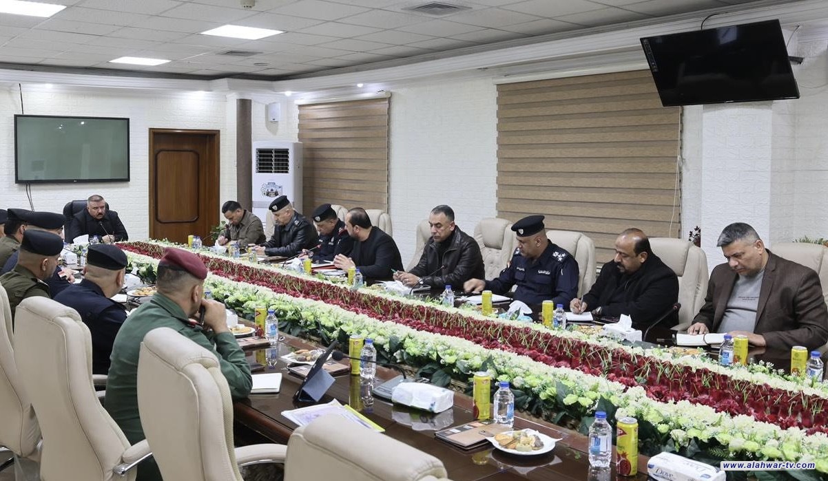 وزير الداخلية يناقش عملية التفويج العكسي لزائري الإمام الكاظم (ع)