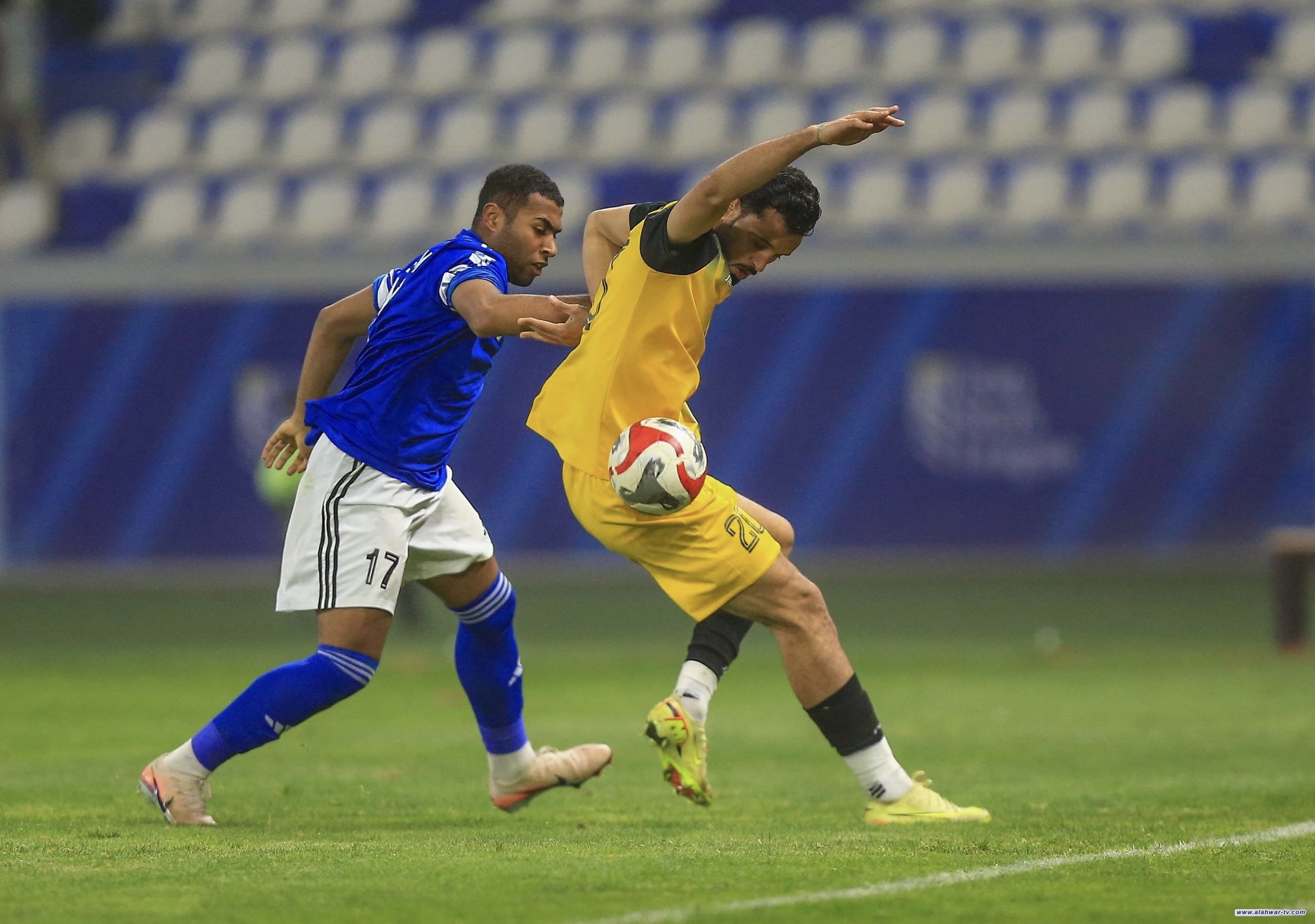خمس مواجهات في الجولة الثالثة عشرة من دوري نجوم العراق اليوم