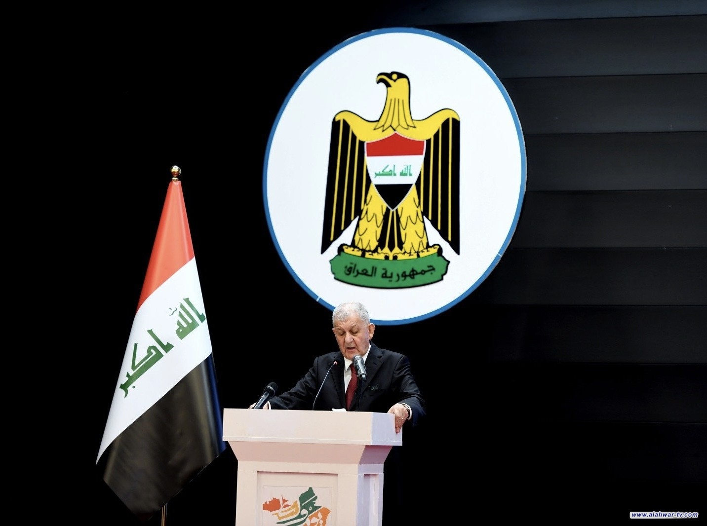 رئيس الجمهورية يؤكد أهمية دور العشائر في دعم الدولة وترسيخ سلطة القانون