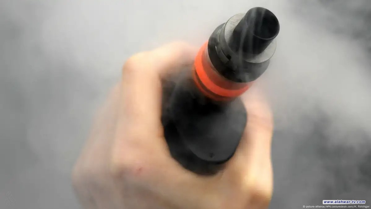 دراسة: السجائر الالكترونية تسبب ارتفاعاً حاداً في ضغط الدم