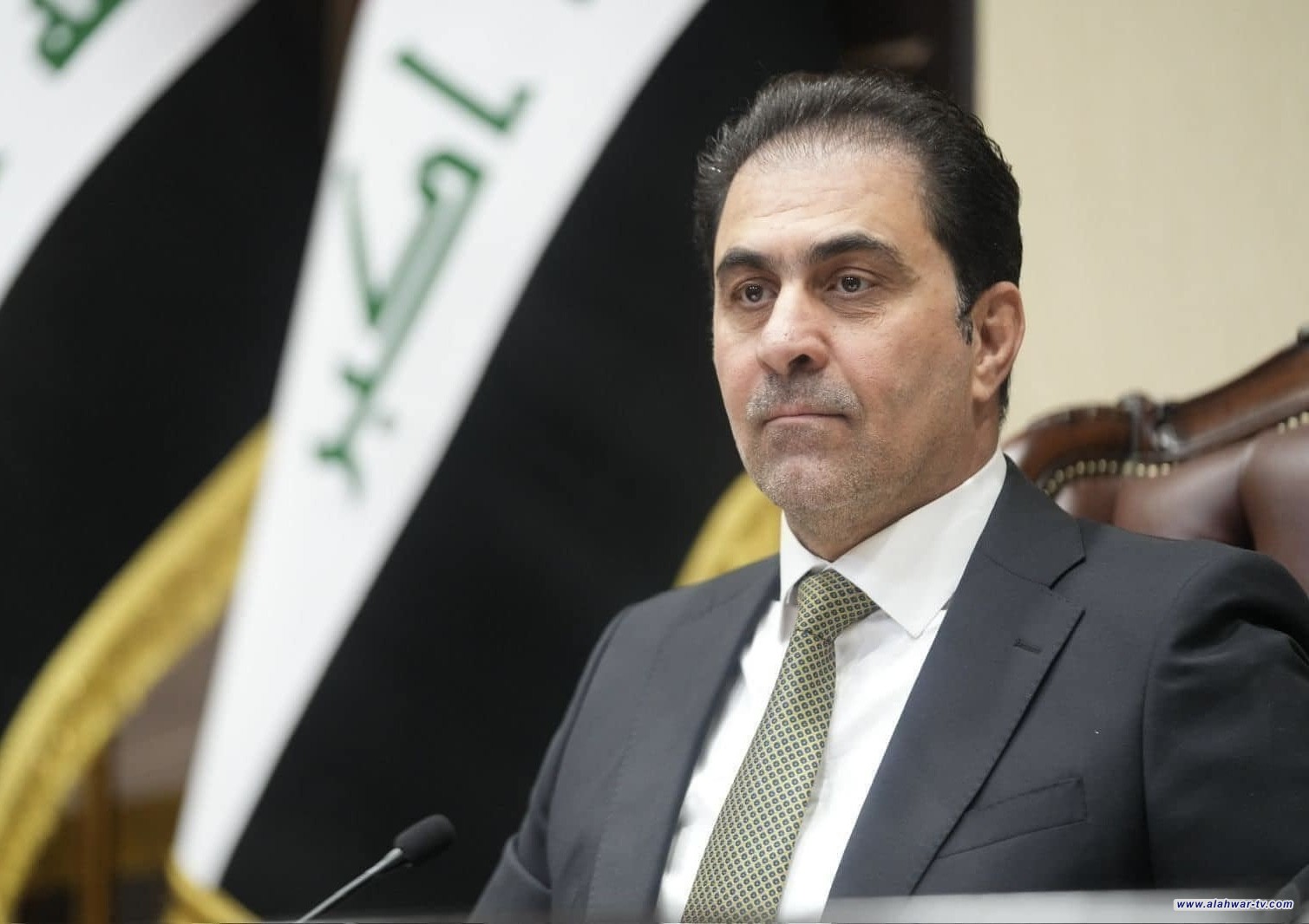 المندلاوي يخاطب وزارة المالية لتثبيت عقود وزارة التربية