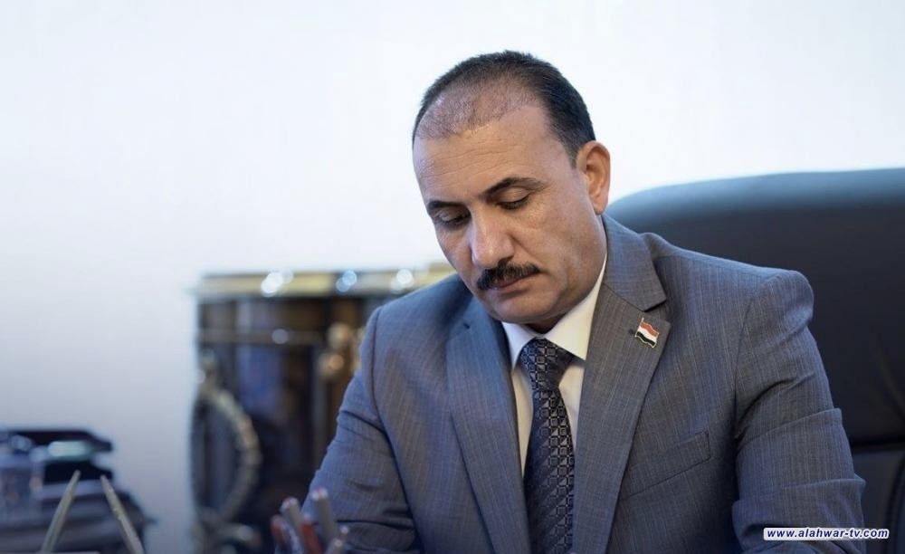 وزير التربية يوجه بإيقاف التقديم او النقل الى مدارس المتفوقين والمتفوقات