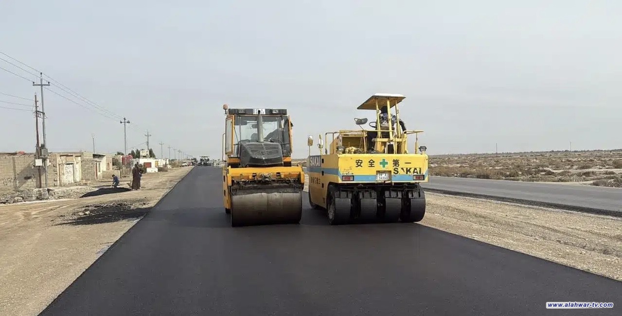 ذي قار: متابعة أعمال إكساء طريق فجر آل بدير ضمن خطة الصيانة