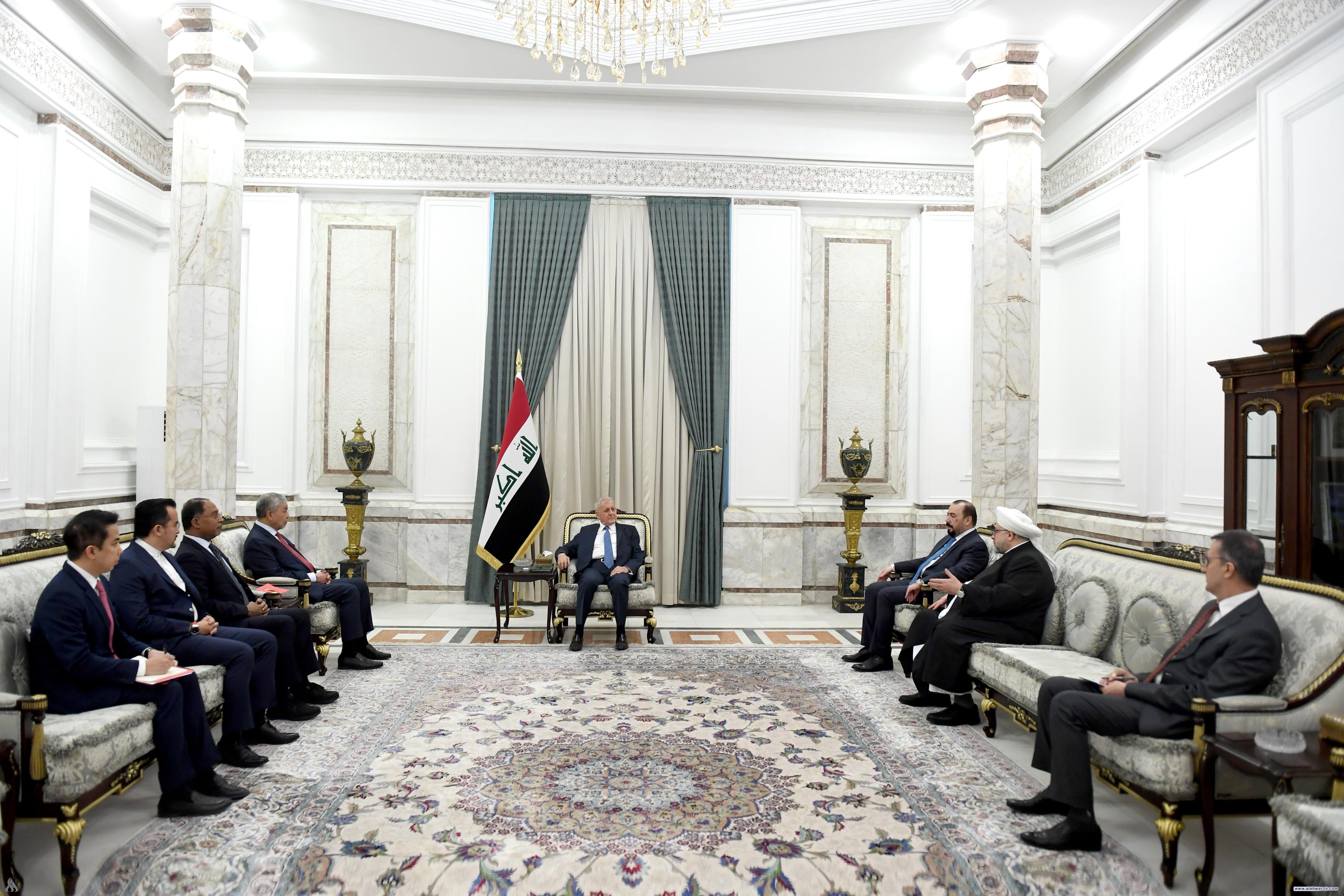 رئيس الجمهورية: العراق حريص على بناء شراكات متوازنة بمختلف المجالات