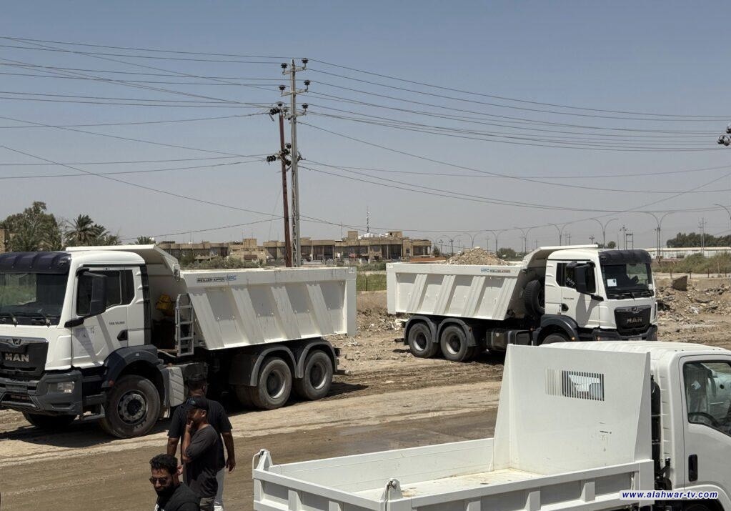 بتوجيه محافظ ذي قار.. حملة خدمية واسعة لرفع الأنقاض وفتح شوارع في قضاء الشطرة