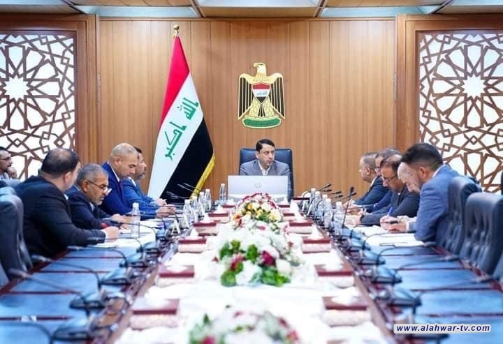 الأمين العام لمجلس الوزراء  يطلع على الاعمال النهائية الخاصة بمشروع كورنيش الناصرية