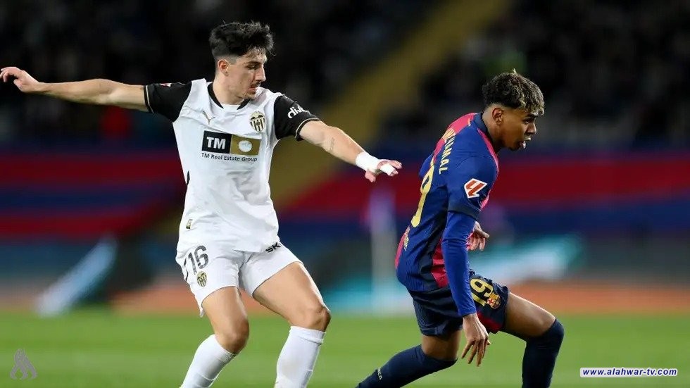 رابطة الليجا ترفض طلب برشلونة