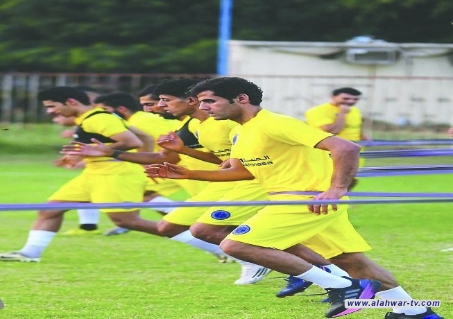 الطلبة يعسكر في تركيا تحضيراً لدوري النجوم