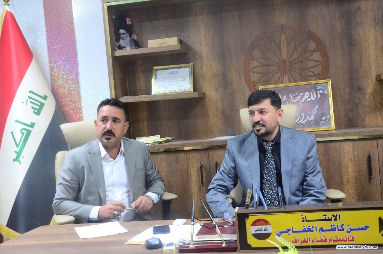 الخفاجي يحضر اجتماع مديري الدوائر والمهندس المقيم للمشاريع في الغراف