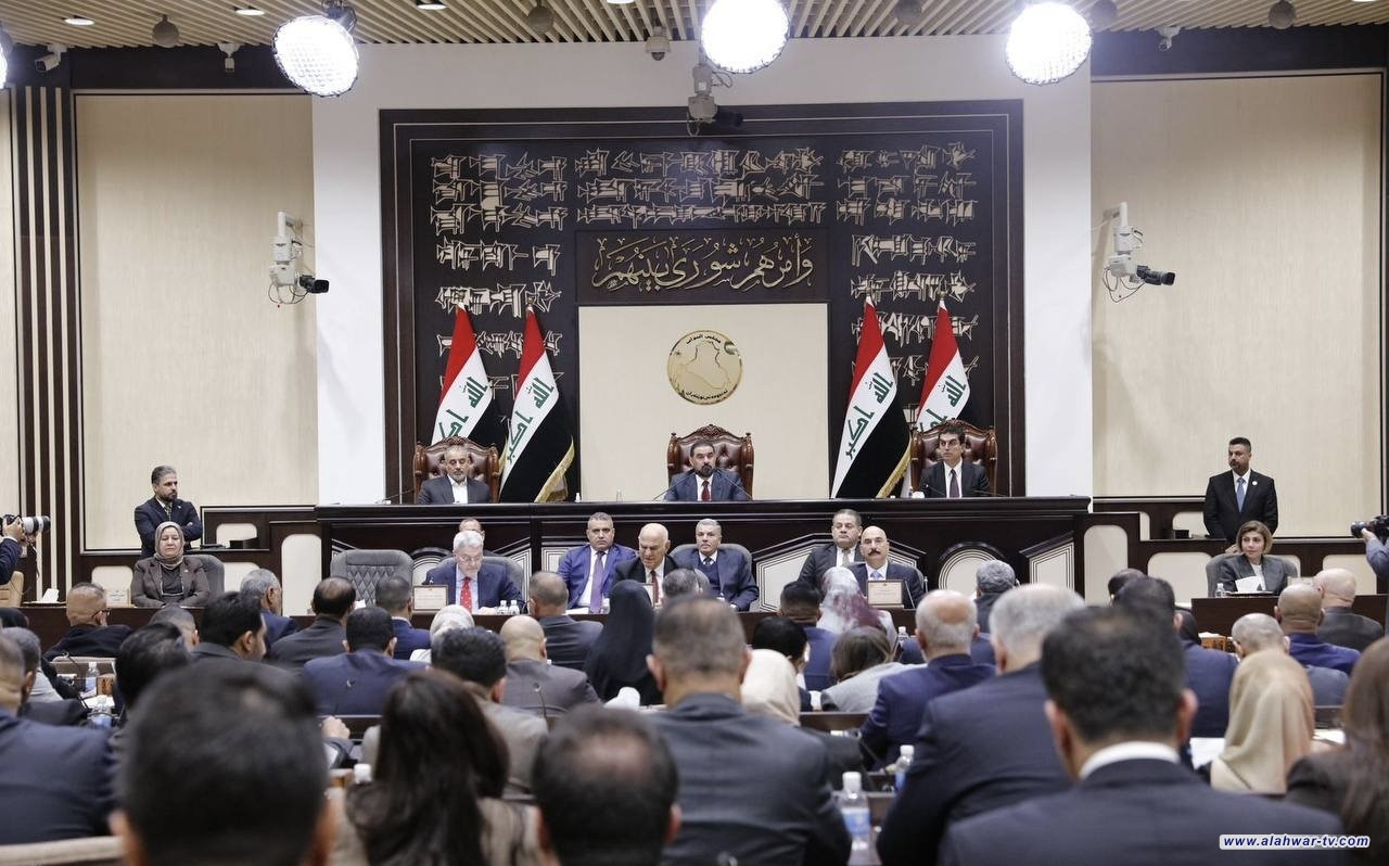 جرس البرلمان يقرع إيذانا بانعقاد جلسة البرلمان المقررة لانتخاب رئيس الجمهورية