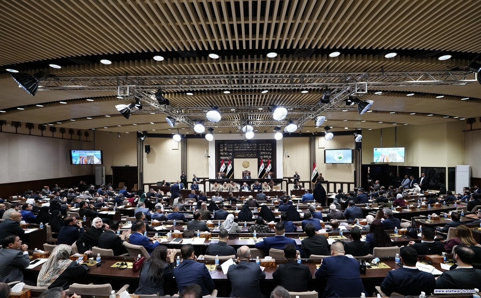 اللجنة النيابية المؤقتة لحل أزمة تعيينات المجموعة الطبية والصحية تباشر أعمالها غداً