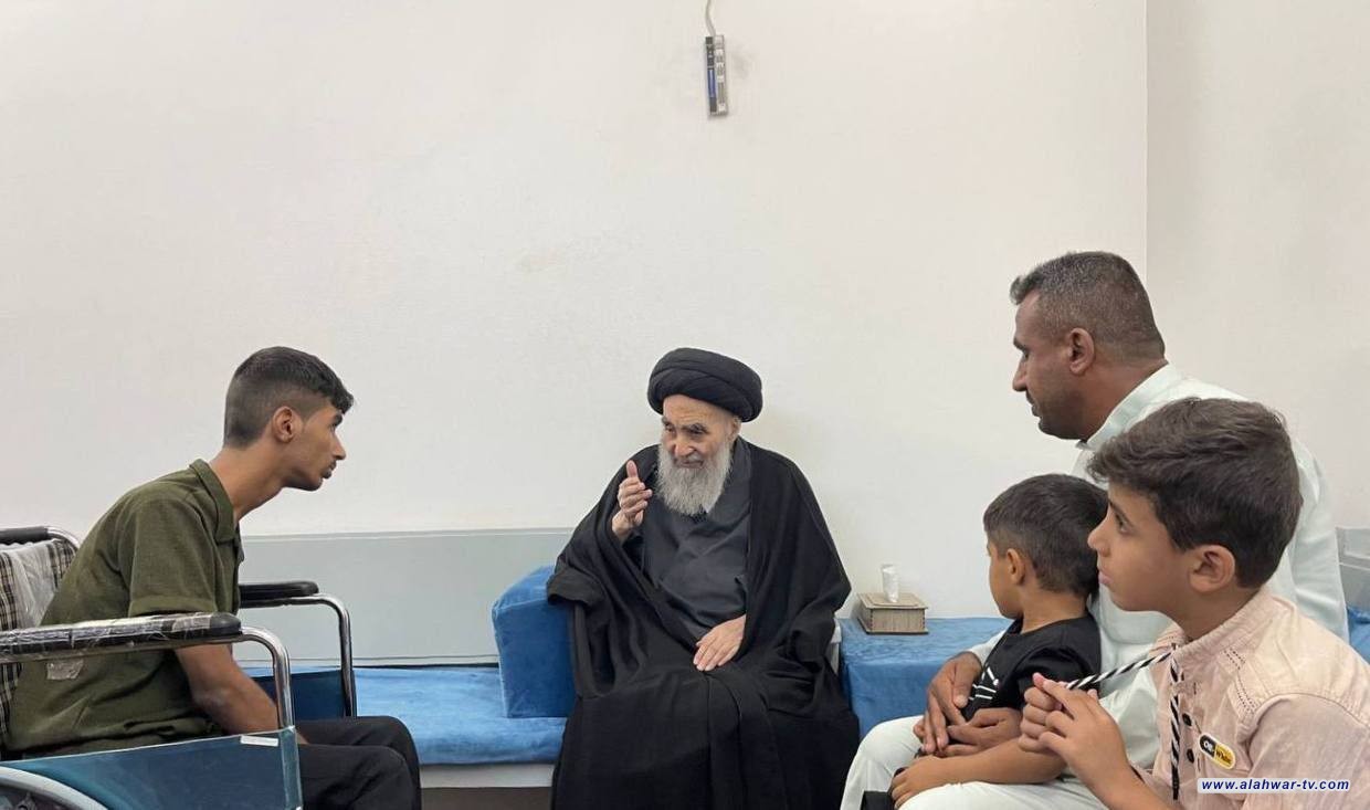 السيد السيستاني يستقبل الطالب سيف الدين سعد بمناسبة احرازه معدلًا عالياً في امتحانات السادس الإعدادي بالرغم من اصابته بمرض الشلل الرباعي منذ صغره