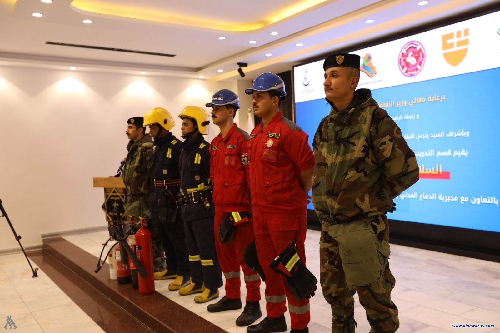 الداخلية: إيفاد ضباط ومنتسبين إلى كوريا الجنوبية للتدريب على طائرات الإطفاء والإنقاذ