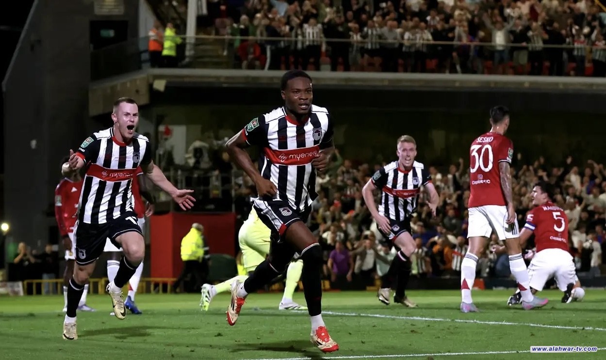 فريق درجة رابعة يطيح بمانشستر يونايتد من كأس الرابطة