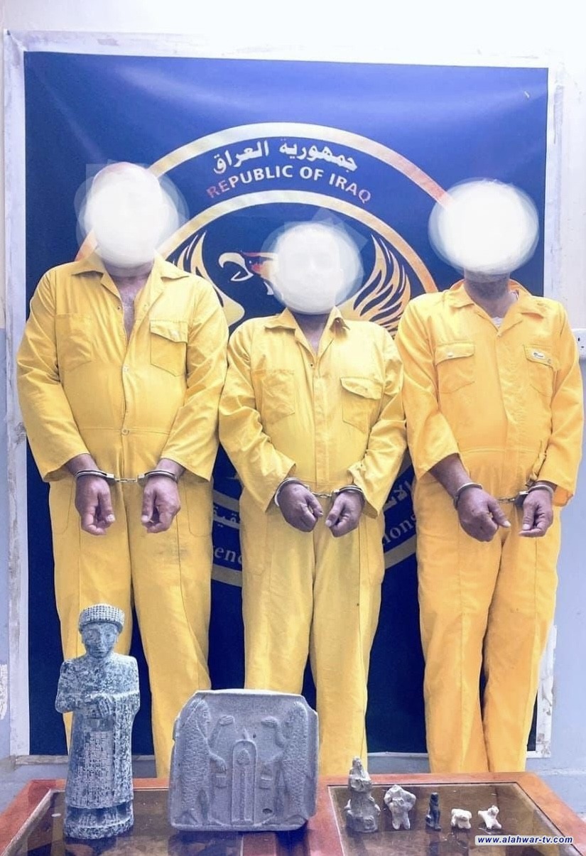 الإطاحة بثلاثة متهمين يتاجرون بالآثار في الديوانية