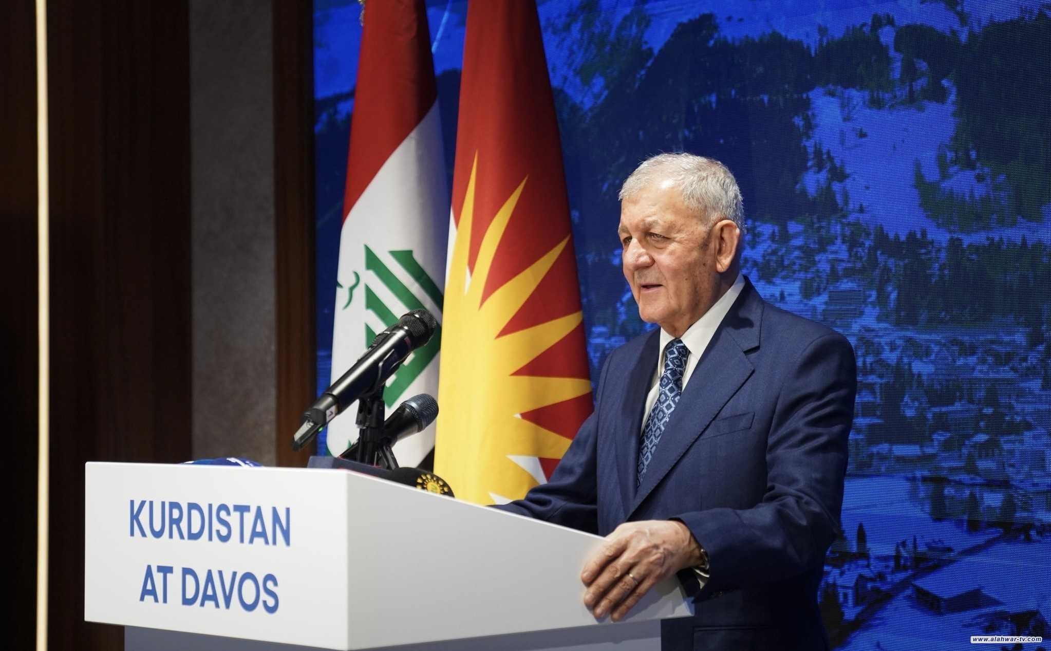 رئيس الجمهورية: مشاركتنا في دافوس تأكيد على دور العراق المتنامي بالساحة العالمية