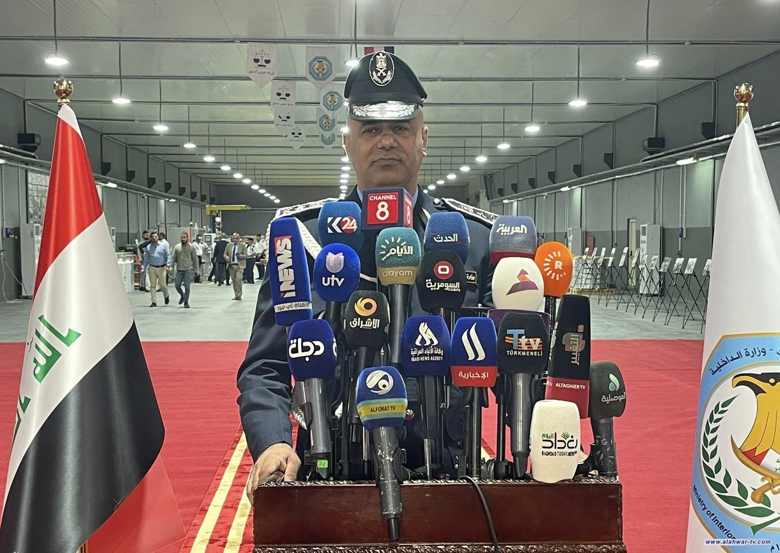 الداخلية تفصّل خدمات مركز البيانات الرقمي ومعمل تصنيع اللوحات والعلامات المرورية