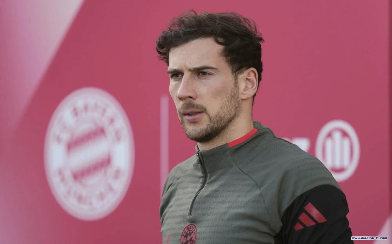 بايرن ميونخ يحدد موعد رحيل نجمه