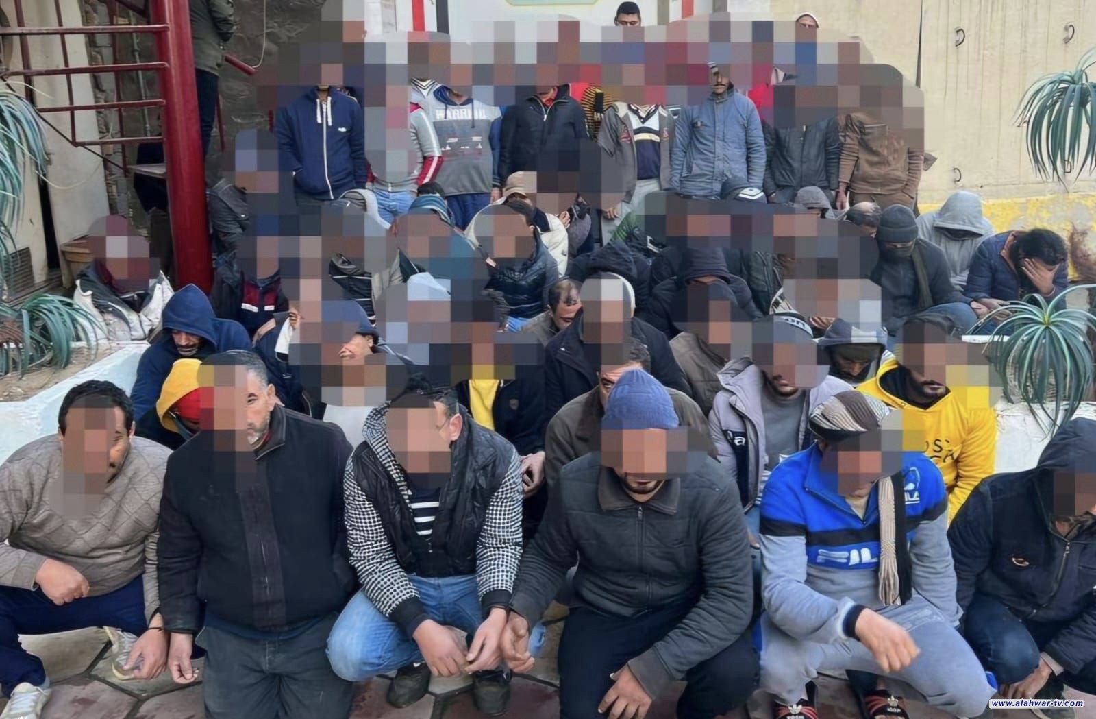 بعد القبض على 700 منهم.. الداخلية تعلن اتخاذ 3 إجراءات بحق المخالفين للإقامة