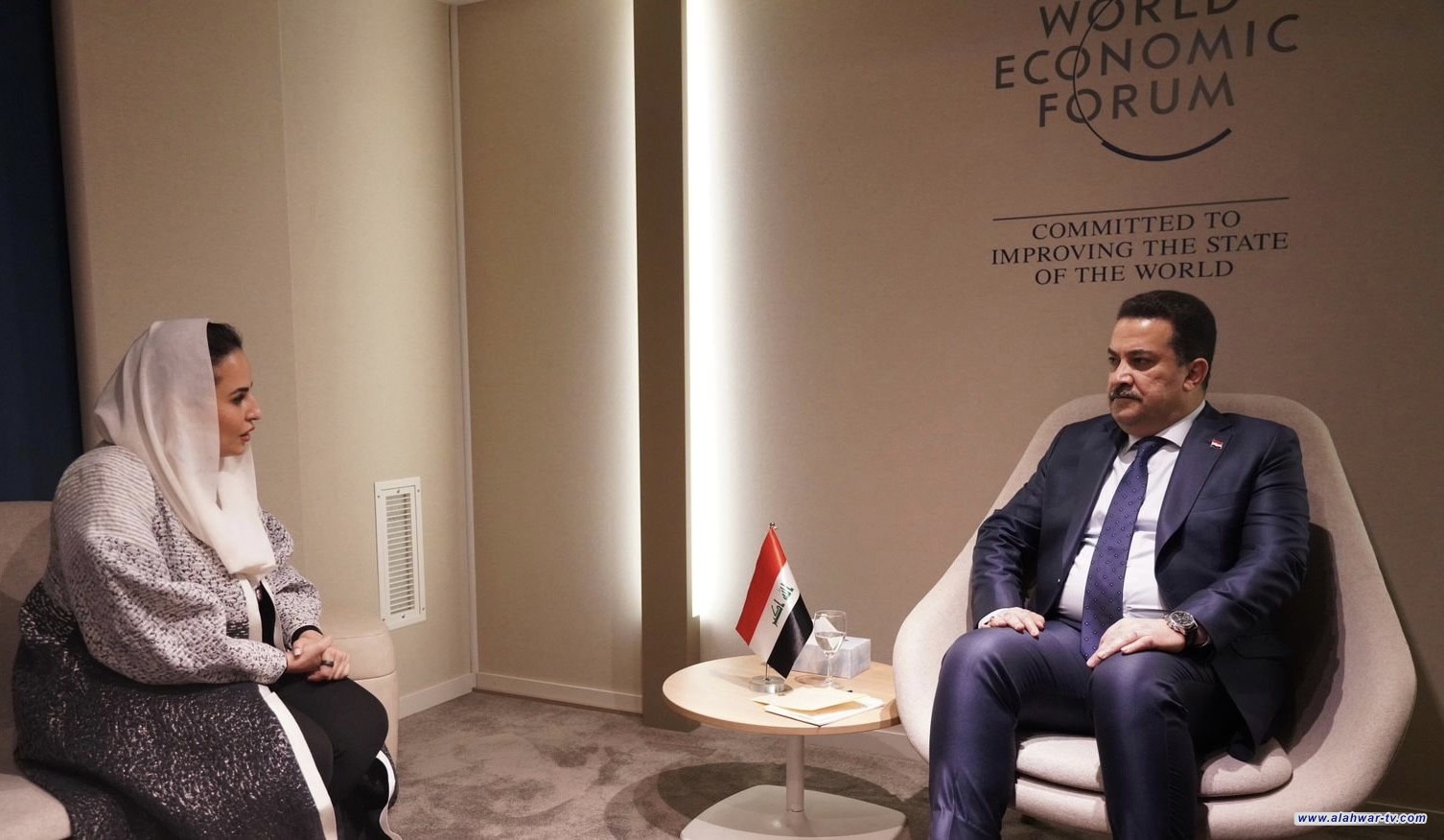 رئيس الوزراء يؤكد إدخال الحكومة المهارات التقنية الضرورية للذكاء الاصطناعي في المناهج الدراسية