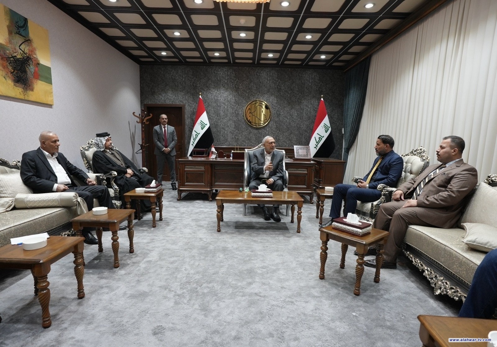 رئيس البرلمان يوجه بالإسراع في إرسال قانون التربية لرئاسة الجمهورية للمصادقة عليه