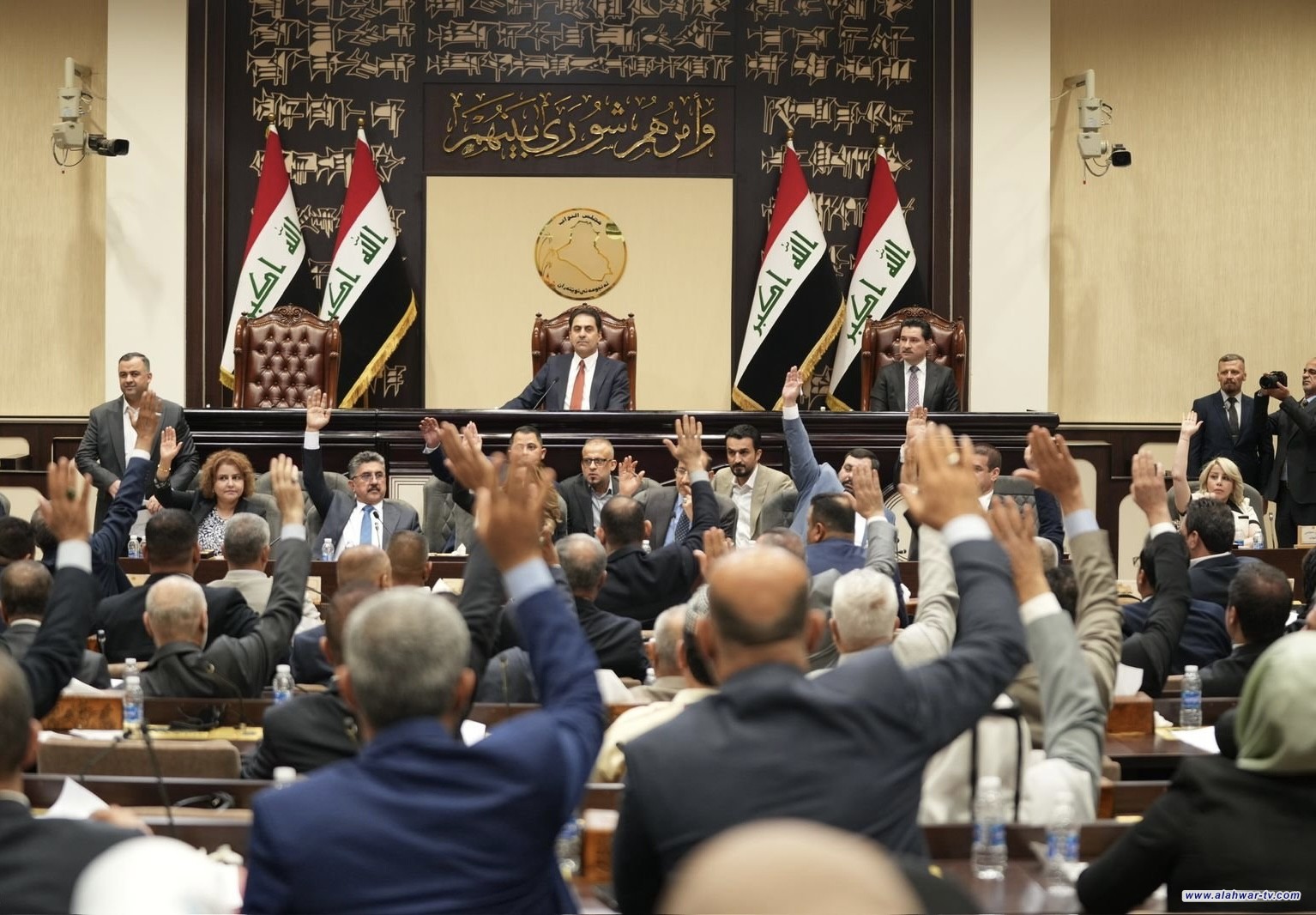 مجلس النواب يُصوت على جداول الموازنة ويرفع جلسته