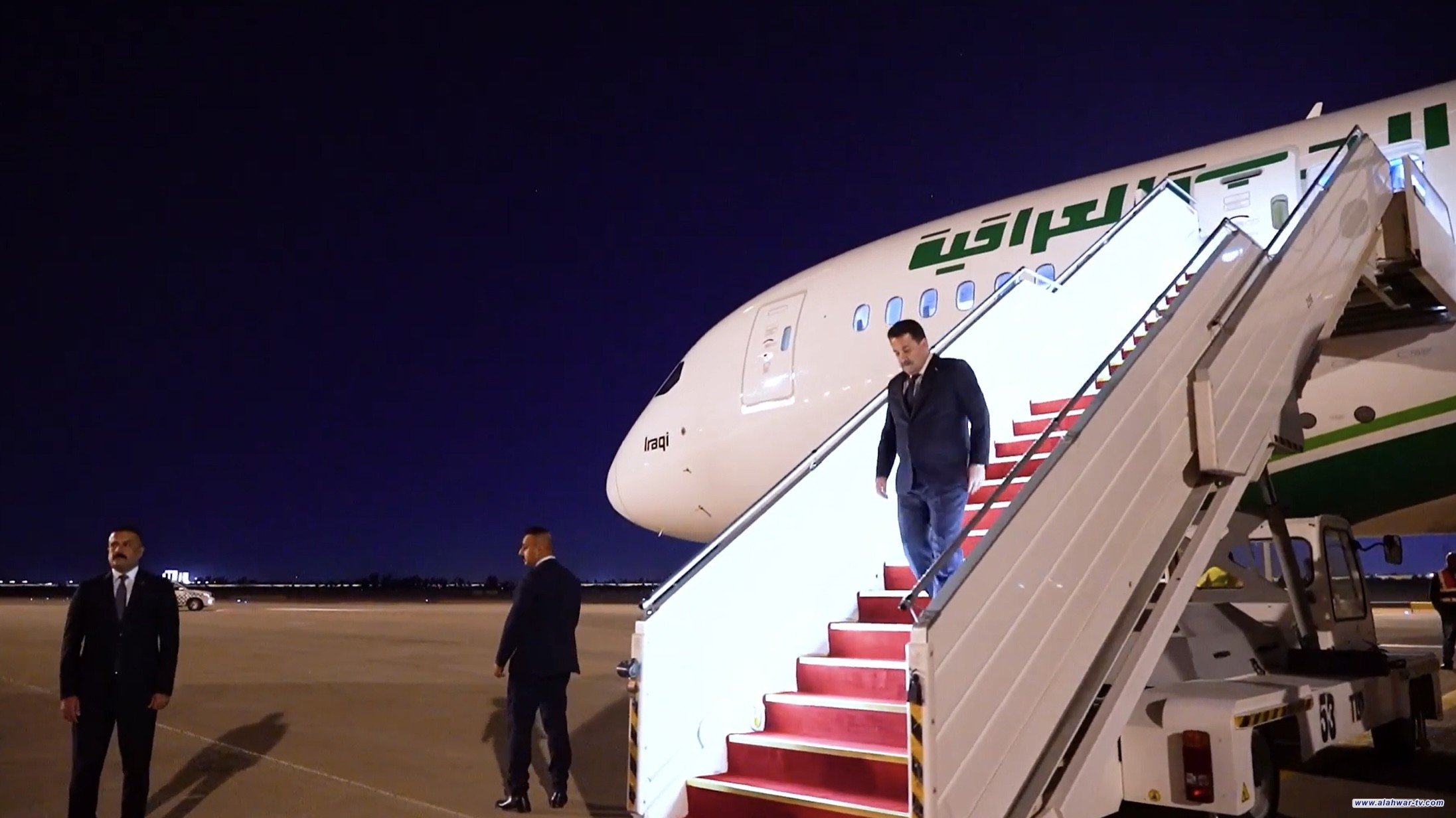 رئيس الوزراء يعود إلى بغداد بعد اختتام مشاركته في منتدى دافوس