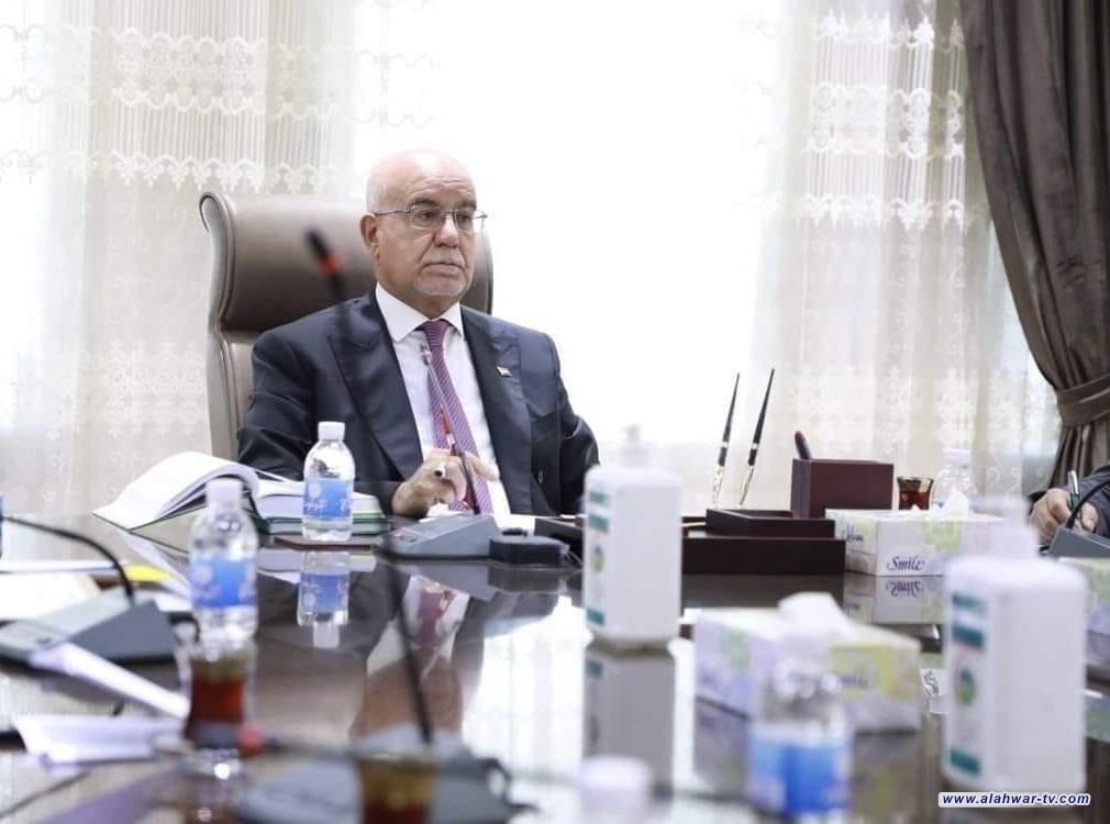 وزير الصحة يعلن عن تسهيلات للنهوض بالقطاع الدوائي في العراق