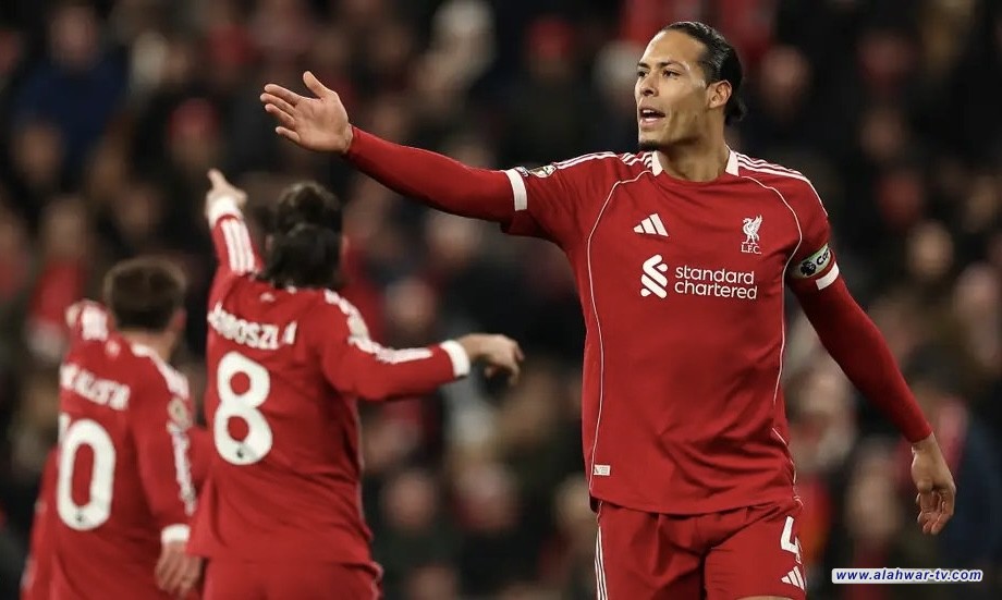 بعد صراع مع تشيلسي.. ليفربول يحسم صفقة دفاعية من الدوري الفرنسي