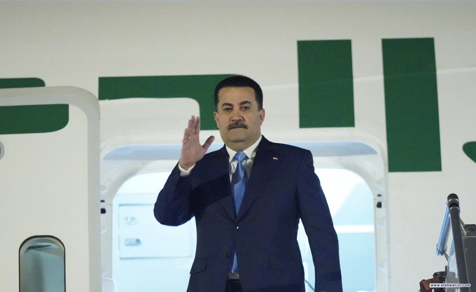 رئيس الوزراء يغادر العاصمة بغداد متوجهاً إلى نيويورك