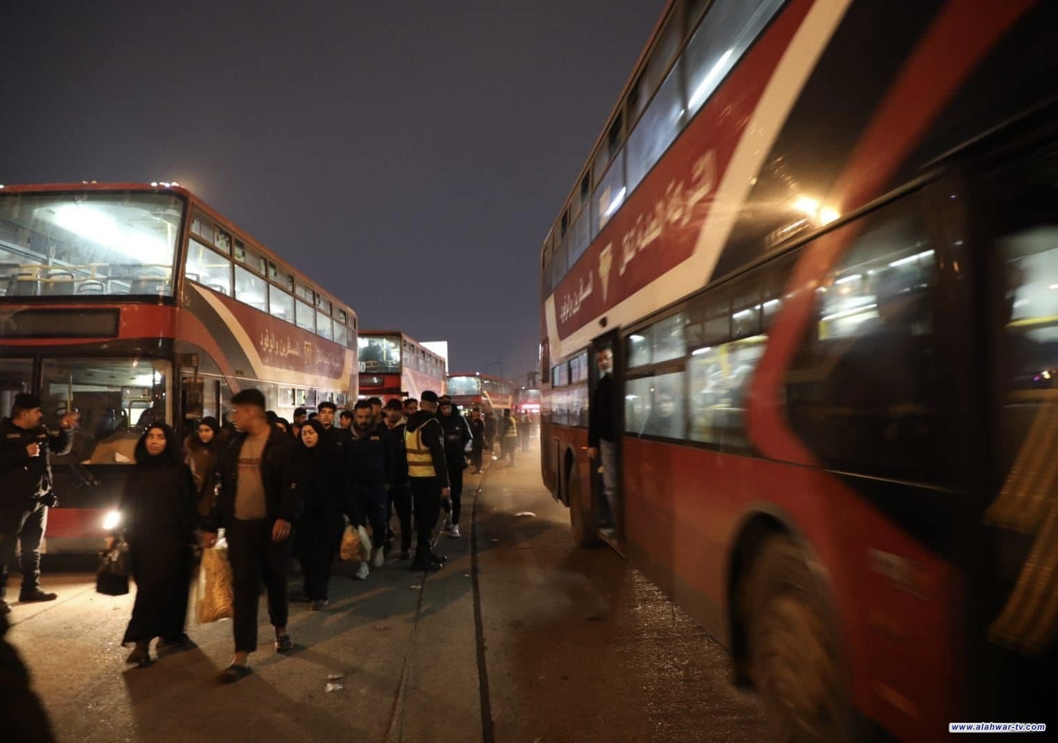 وزير النقل يوجه بالاستنفار لخدمة زوار الإمام الكاظم (ع)