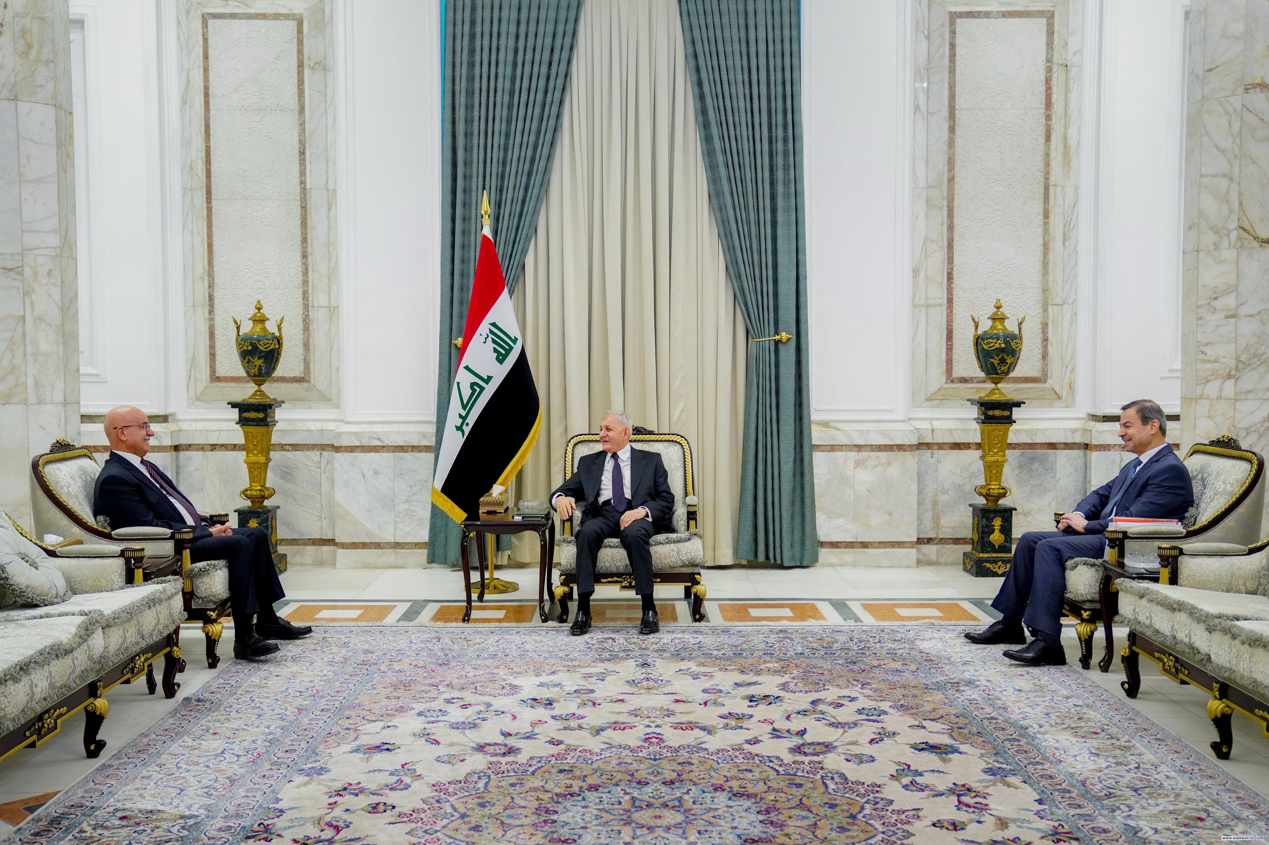 رئيس الجمهورية يؤكد ضرورة الارتقاء بمستوى الخدمات المقدمة للمواطنين