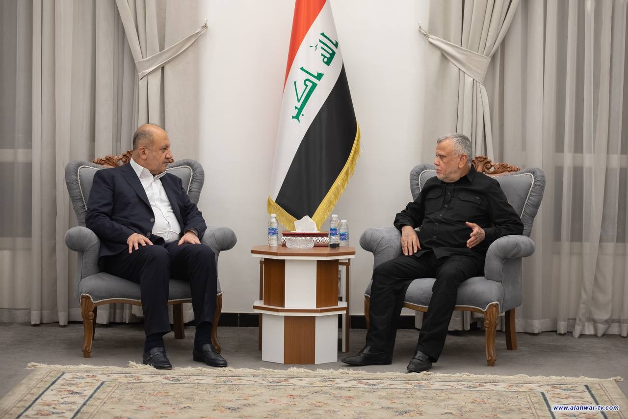 العامري يؤكد لوزير الدفاع أهمية الاهتمام بالجندي العراقي