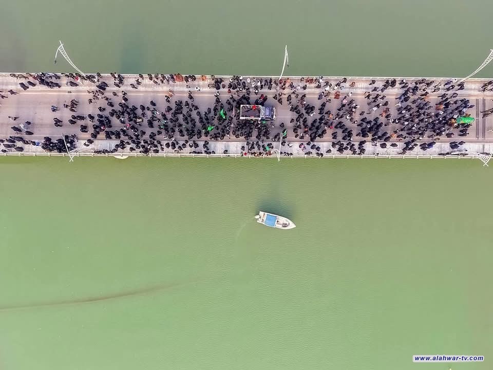 صور من الجو شوارع الناصرية ترتدي السواد وتعلن الحداد على استشهاد كاظم الغيظ الامام المسموم عليه السلام