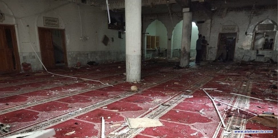 استشهاد 31 وجرح 169 آخرين بتفجير مسجد في باكستان