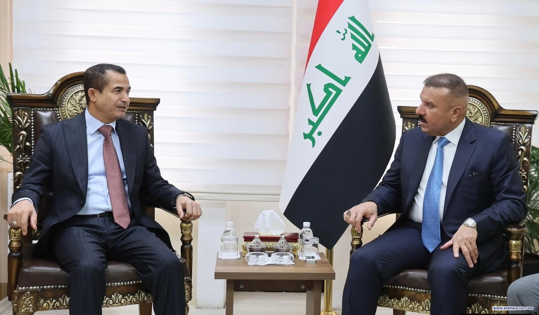 محافظ ذي قار يلتقي وزير الداخلية ويبحثان تعزيز التعاون المشترك