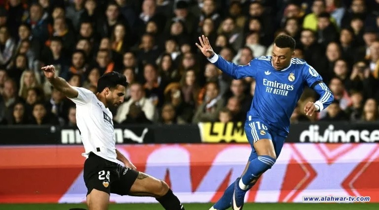 ريال مدريد يتغلب على فالنسيا بثنائية نظيفة في الليجا