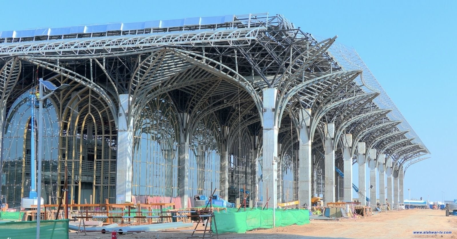 يتضمن فندقاً سياحياً ومحطة كهرباء.. النقل تعلن تفاصيل مطار الناصرية وموعد افتتاحه