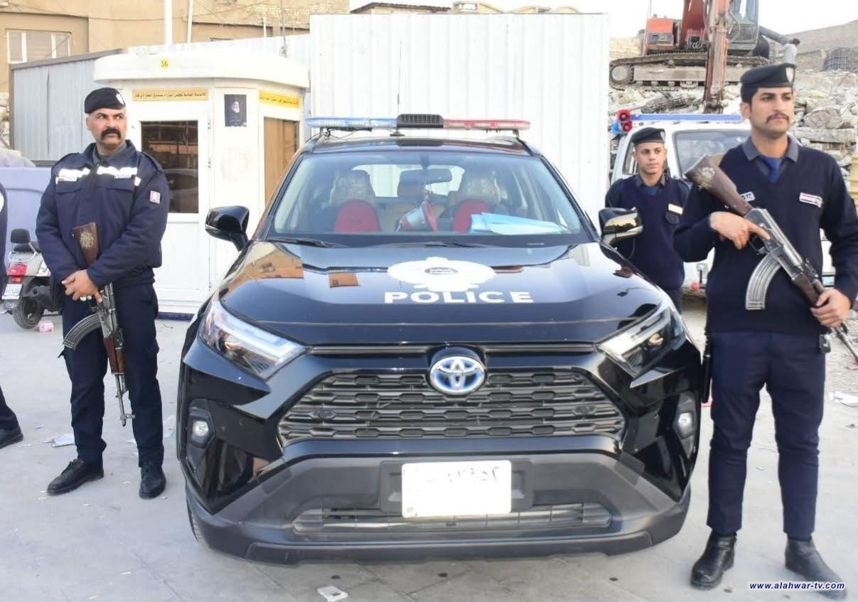 شرطة النجدة تنقذ شاب حاول الانتحار من اعلى جسر الحضارات في الناصرية