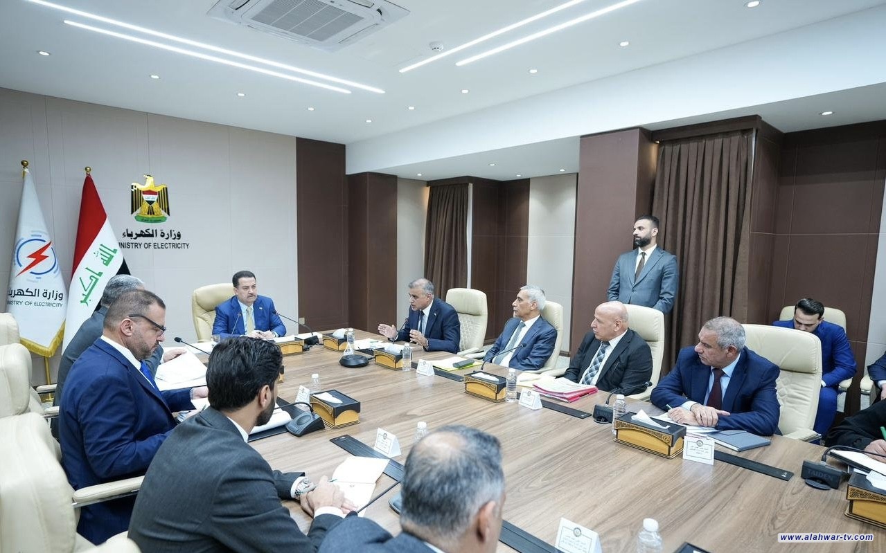 رئيس الوزراء يؤكد على أولوية الجباية في قطاع الكهرباء وإعداد دراسة بشأنها