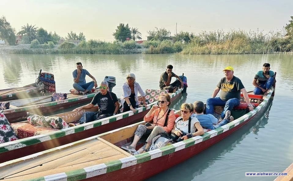 الجبايش: الزوارق النهرية والأجواء الفريدة تجذب السيّاح إلى عمق الأهوار