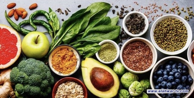 خمسة أطعمة تكافح الشيخوخة