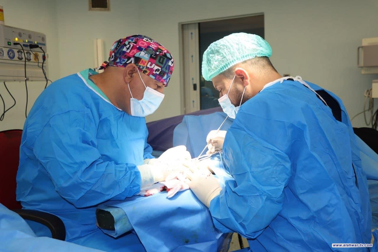 مستشفى الناصرية التعليمي يجري 977 عملية جراحية خلال شهر آب