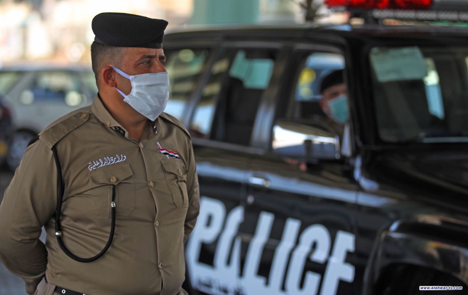 وسط بغداد .. عامل بنغلاديشي يسرق آلاف الدولارات من معرض للسيارات ويلوذ بالفرار